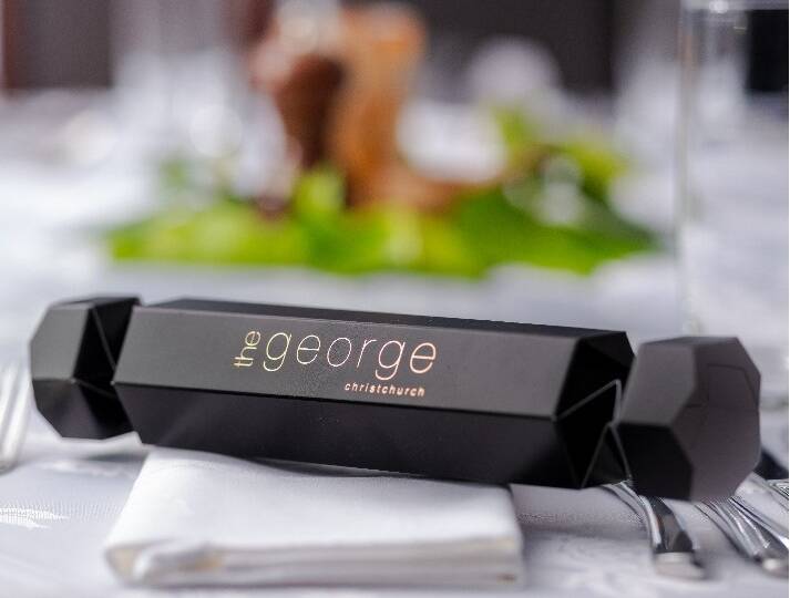 TGH_Christmas Cracker